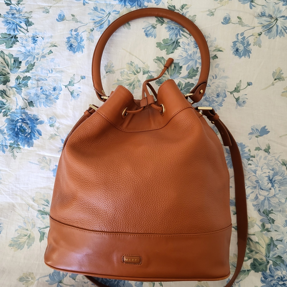 Leather Drawstring Bucket Crossbody Bag in Tan